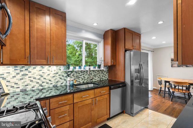 $605,000 | 4914 Arbutus Avenue, Rockville, MD 20853