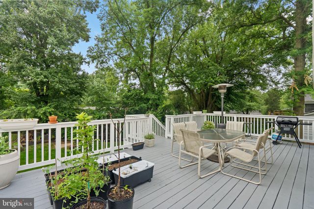 $605,000 | 4914 Arbutus Avenue, Rockville, MD 20853