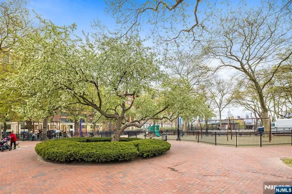 $969,000 | 1125 Maxwell Lane, Unit 428, Hoboken, NJ 07030