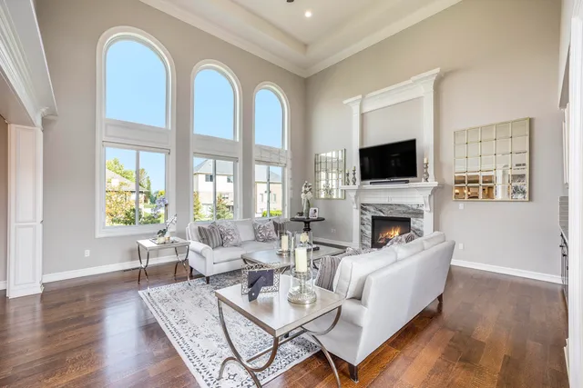 $969,900 | 56096 Lario Court, Macomb, MI 48042