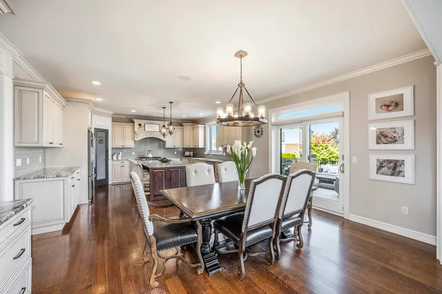 $969,900 | 56096 Lario Court, Macomb, MI 48042