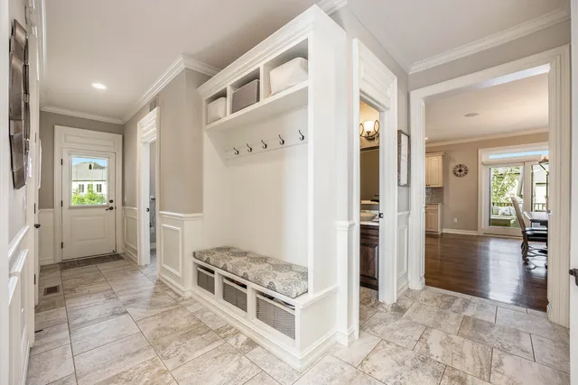 $969,900 | 56096 Lario Court, Macomb, MI 48042