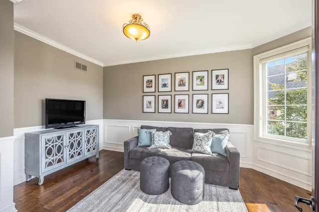 $969,900 | 56096 Lario Court, Macomb, MI 48042