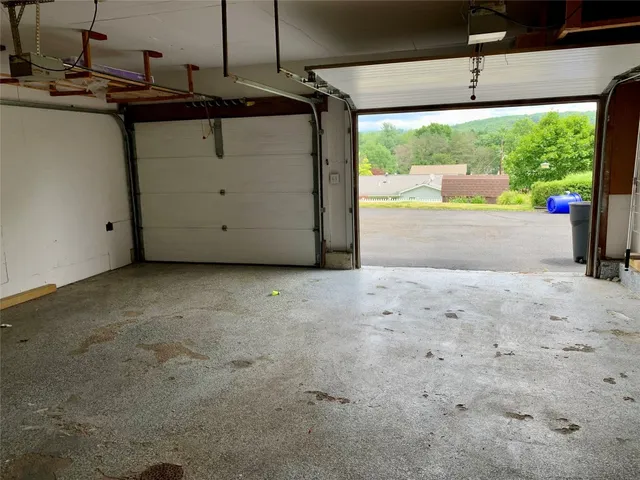 $2,300 | 1026 Autumn Drive, Endicott, NY 13760