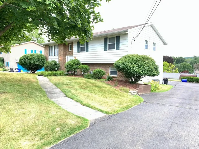 $2,300 | 1026 Autumn Drive, Endicott, NY 13760