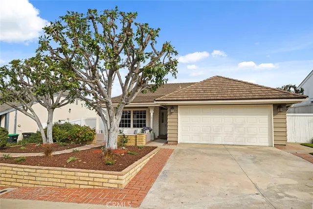 $5,300 | 24821 Hon Avenue, Laguna Hills, CA 92653