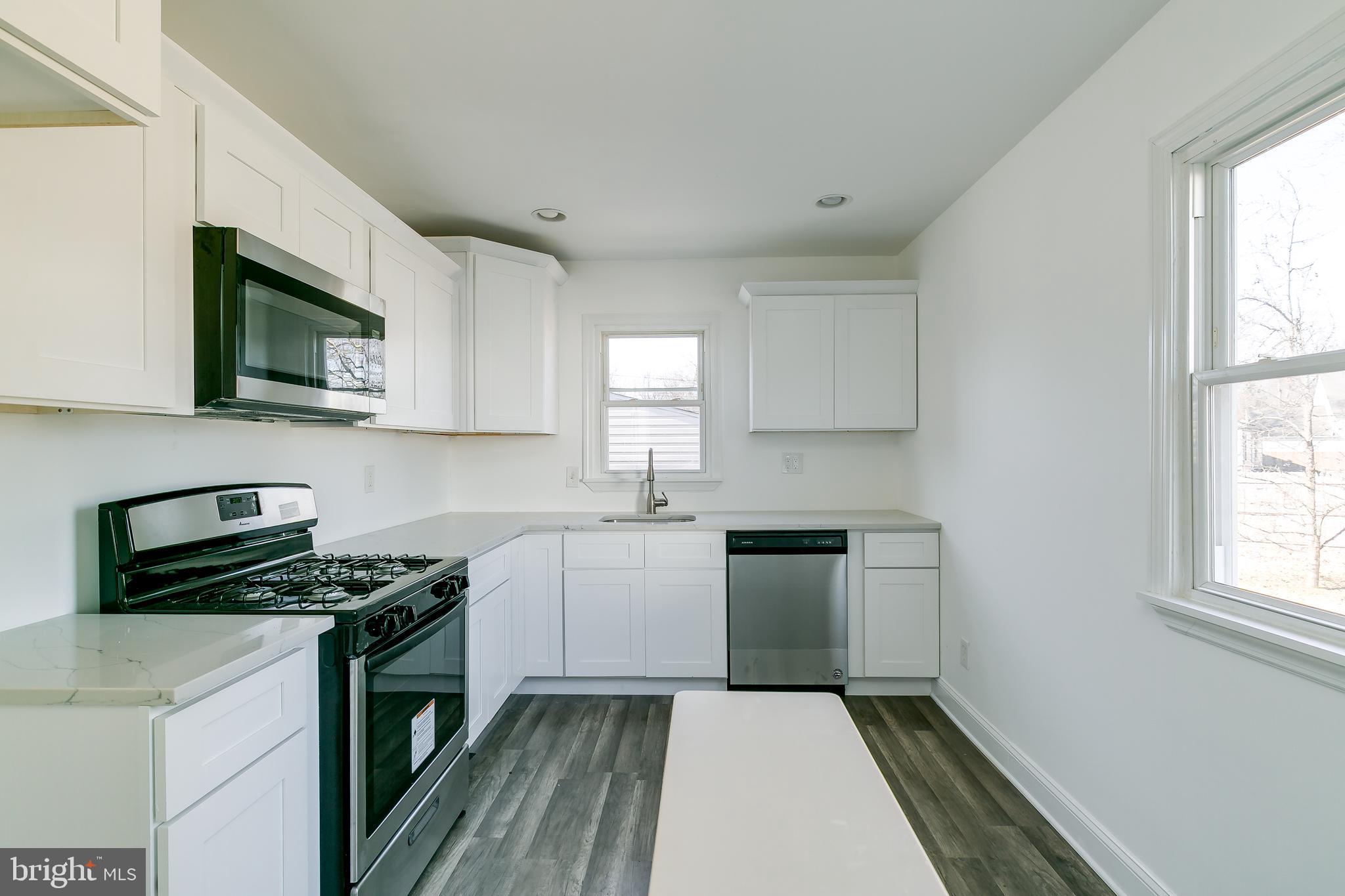 7 Heritage Road Marlton, NJ 08053 - Photo 14 of 33