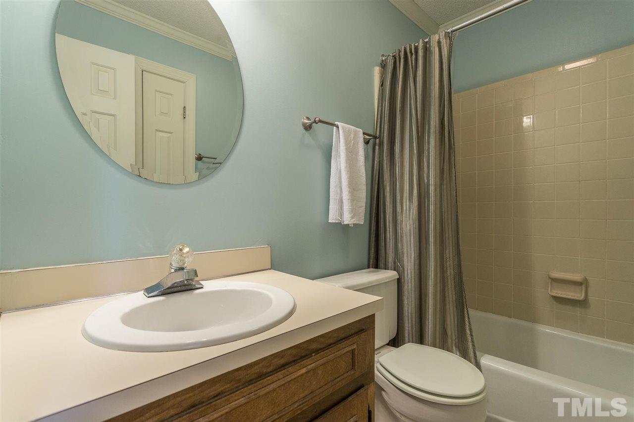 7409 Wilderness Road Raleigh, NC 27613 - Photo 20 of 29