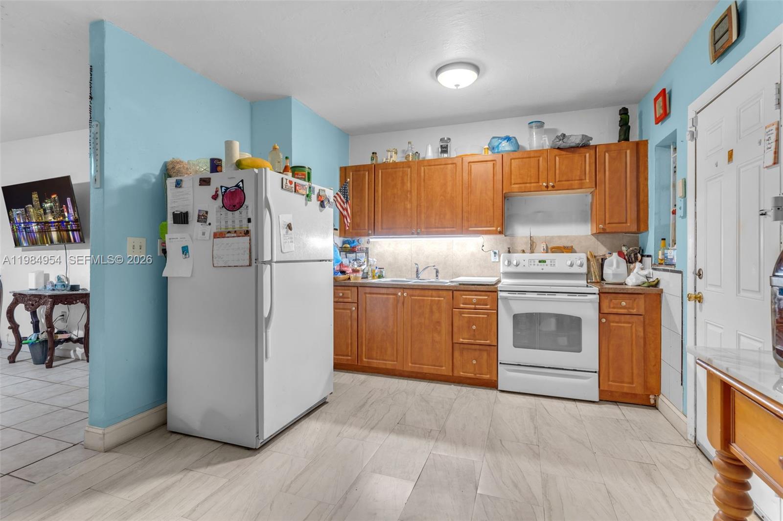 2490 Northwest 59th Street Miami, FL 33142 - Photo 5 of 37