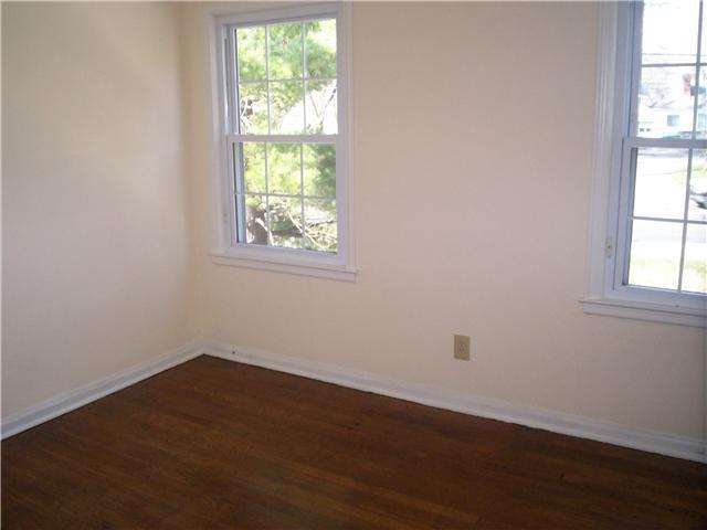 6339 North Michigan Road Indianapolis, IN 46260 - Photo 6 of 12 Gallery Image 6