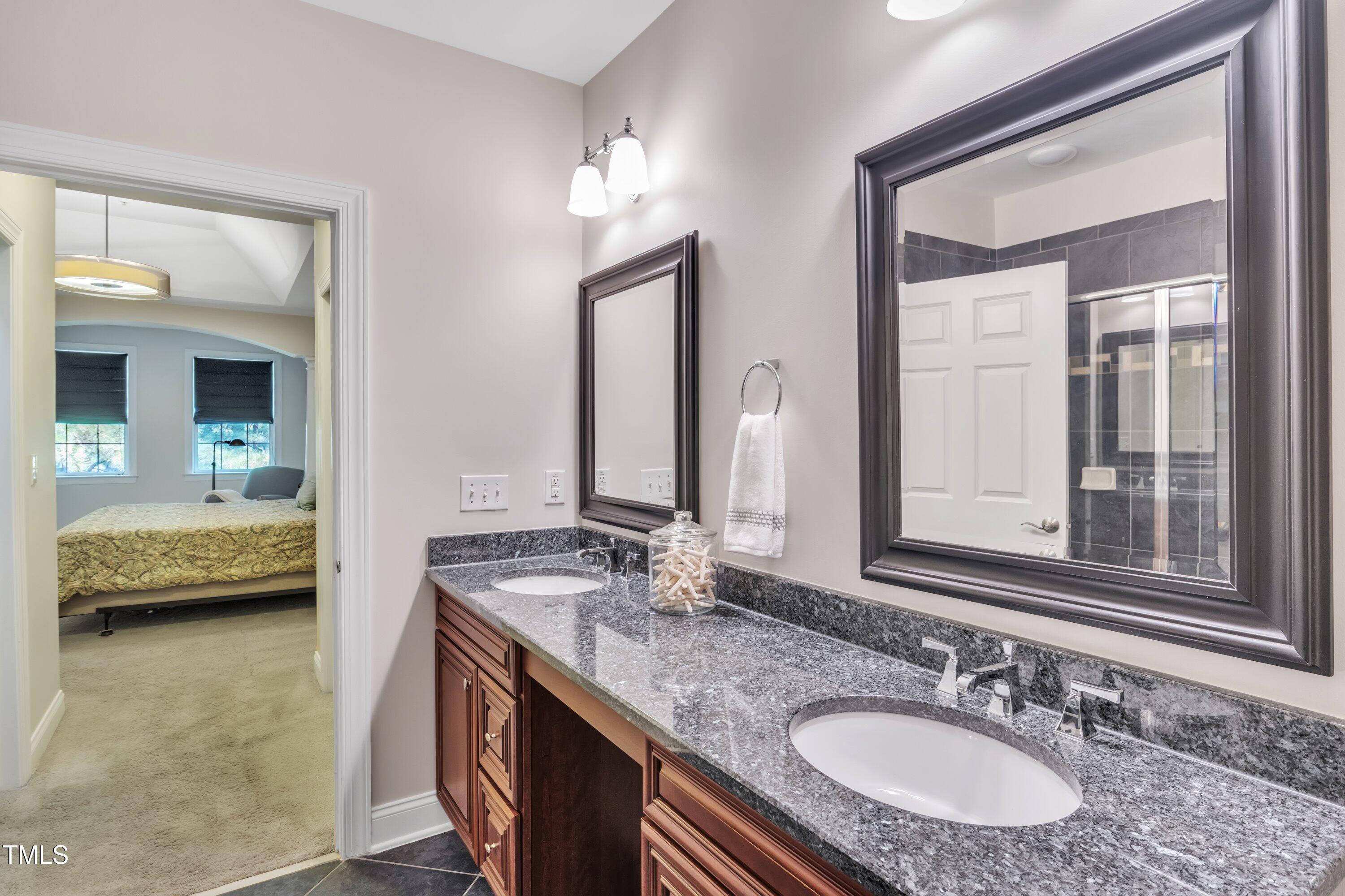 10400 Rosegate Court, Unit 303 Raleigh, NC 27617 - Photo 33 of 40 41-10400 Rosegate Ct Unit 303-33
