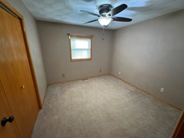 $299,900 | 551 South Mapes Drive, Stockton, IL 61085