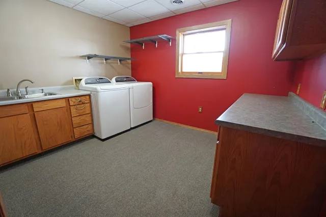 $299,900 | 551 South Mapes Drive, Stockton, IL 61085