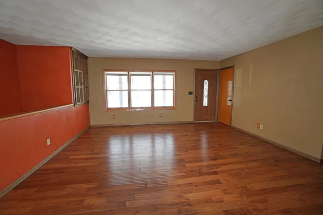 $299,900 | 551 South Mapes Drive, Stockton, IL 61085