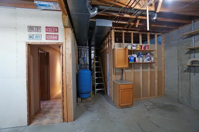 $299,900 | 551 South Mapes Drive, Stockton, IL 61085