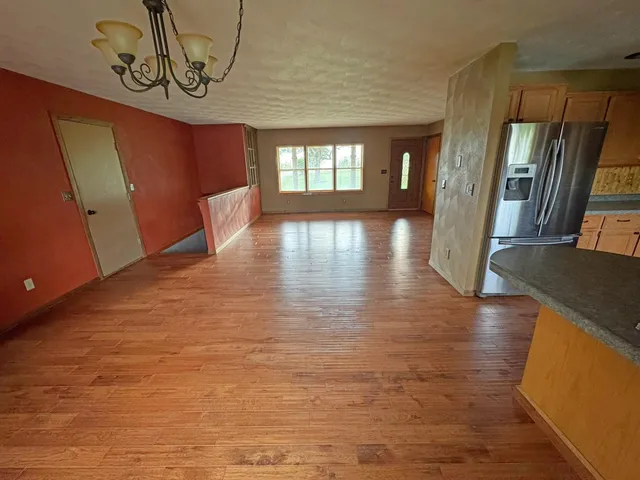 $299,900 | 551 South Mapes Drive, Stockton, IL 61085