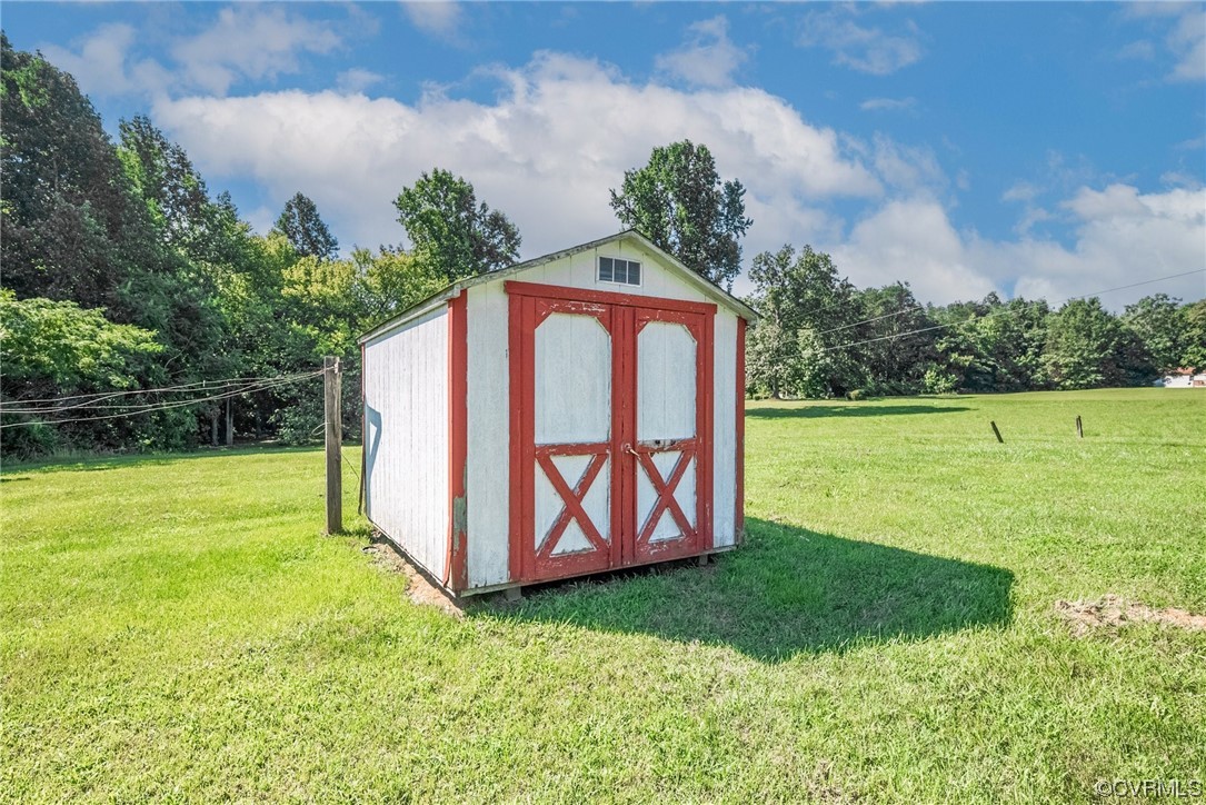 1878 Courthouse Road Louisa, VA 23093 - Photo 29 of 30 a view of a wooden fence with a big yard