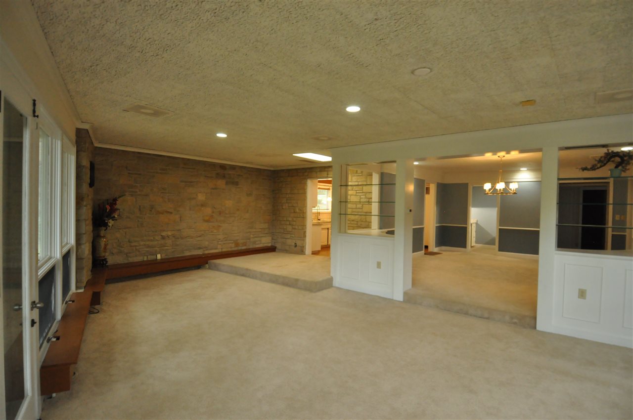 3318 Brookview Road Rockford, IL 61107 - Photo 10 of 30 a view of an empty room