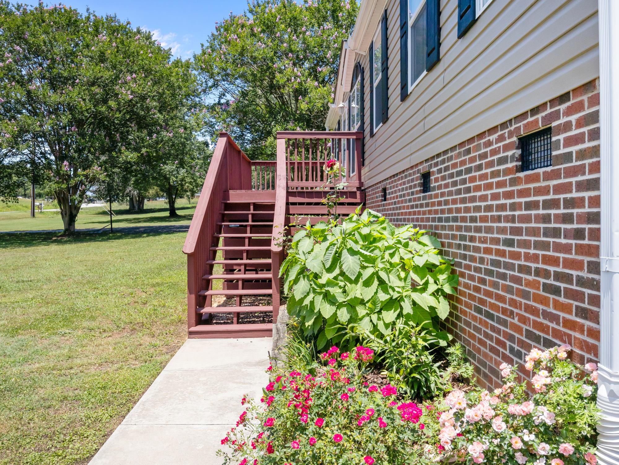324 Groce Meadow Road Taylors, SC 29687 - Photo 5 of 47