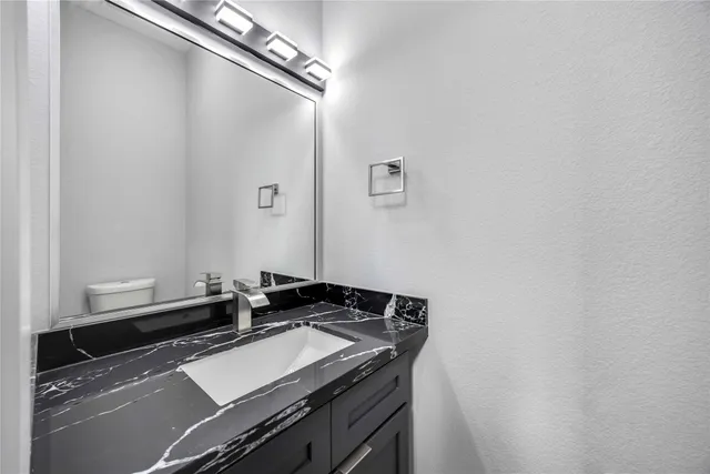 $384,999 | 4923 Golden Forest Drive, Unit A, Houston, TX 77091