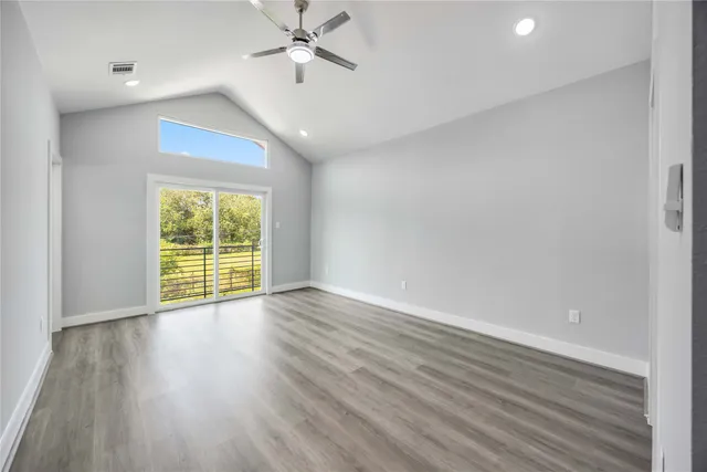 $384,999 | 4923 Golden Forest Drive, Unit A, Houston, TX 77091