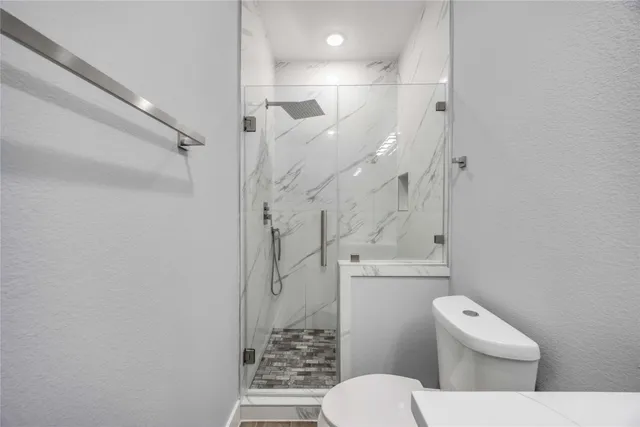 $384,999 | 4923 Golden Forest Drive, Unit A, Houston, TX 77091