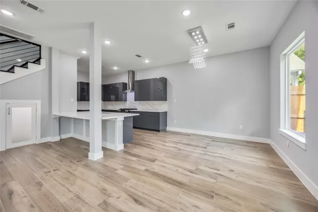 $384,999 | 4923 Golden Forest Drive, Unit A, Houston, TX 77091