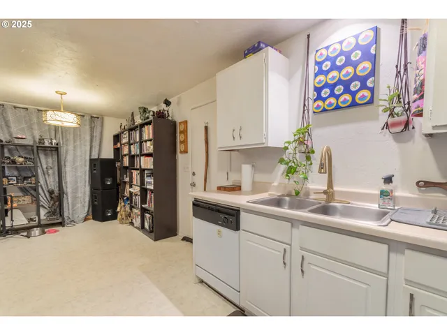 $435,000 | 3577 Concord Street, Eugene, OR 97402