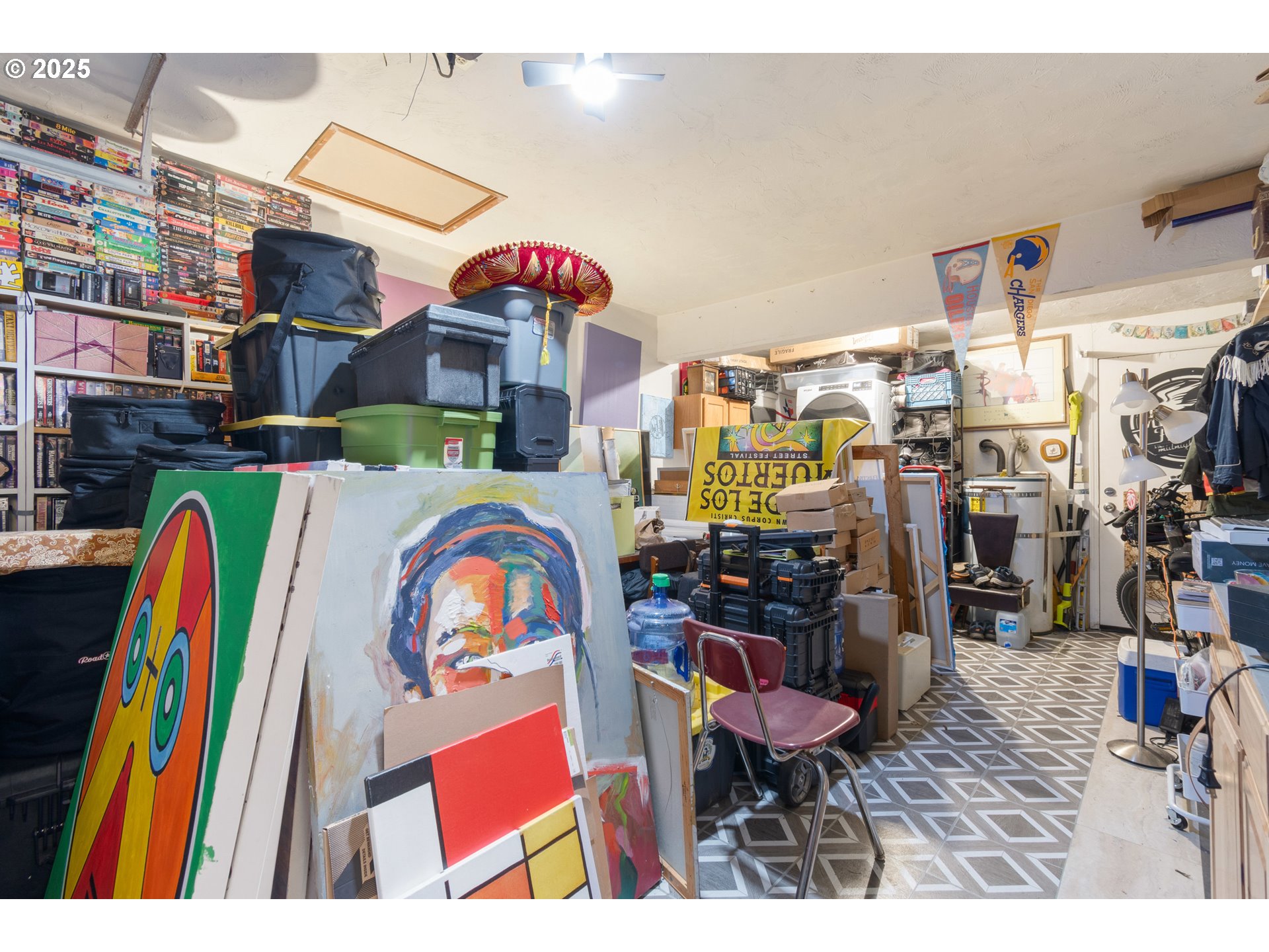 3577 Concord Street Eugene, OR 97402 - Photo 17 of 41 Garage