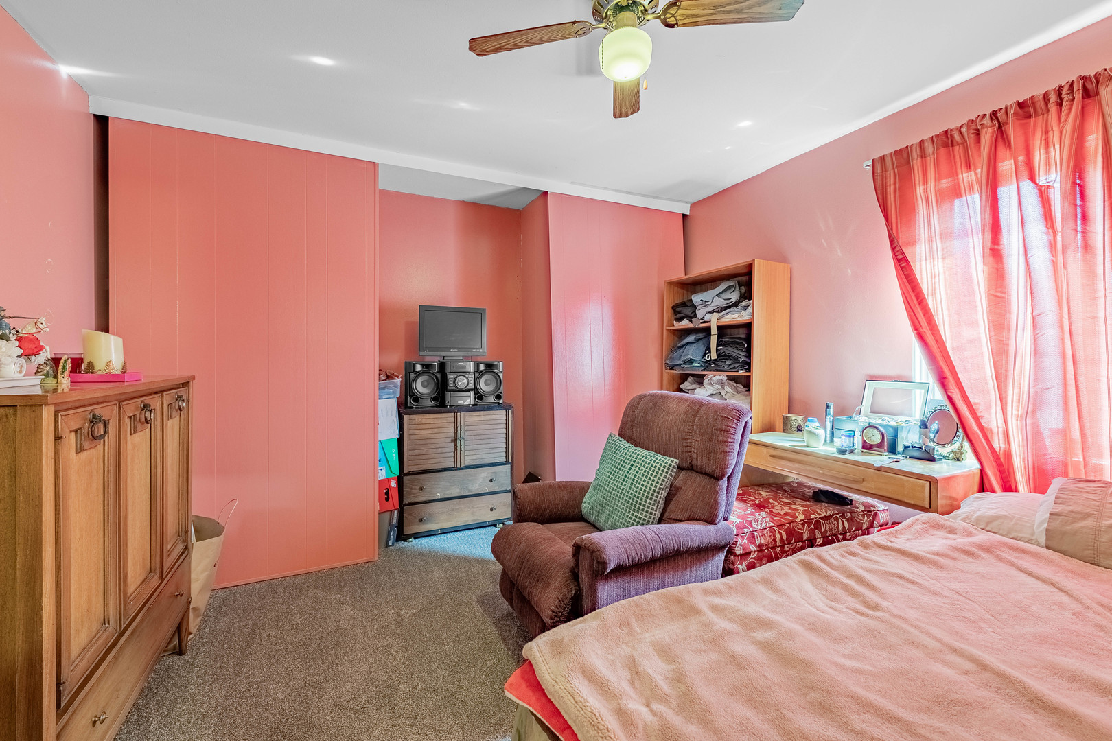 323 Hale Avenue Romeoville, IL 60446 - Photo 11 of 22 Gallery Image 11
