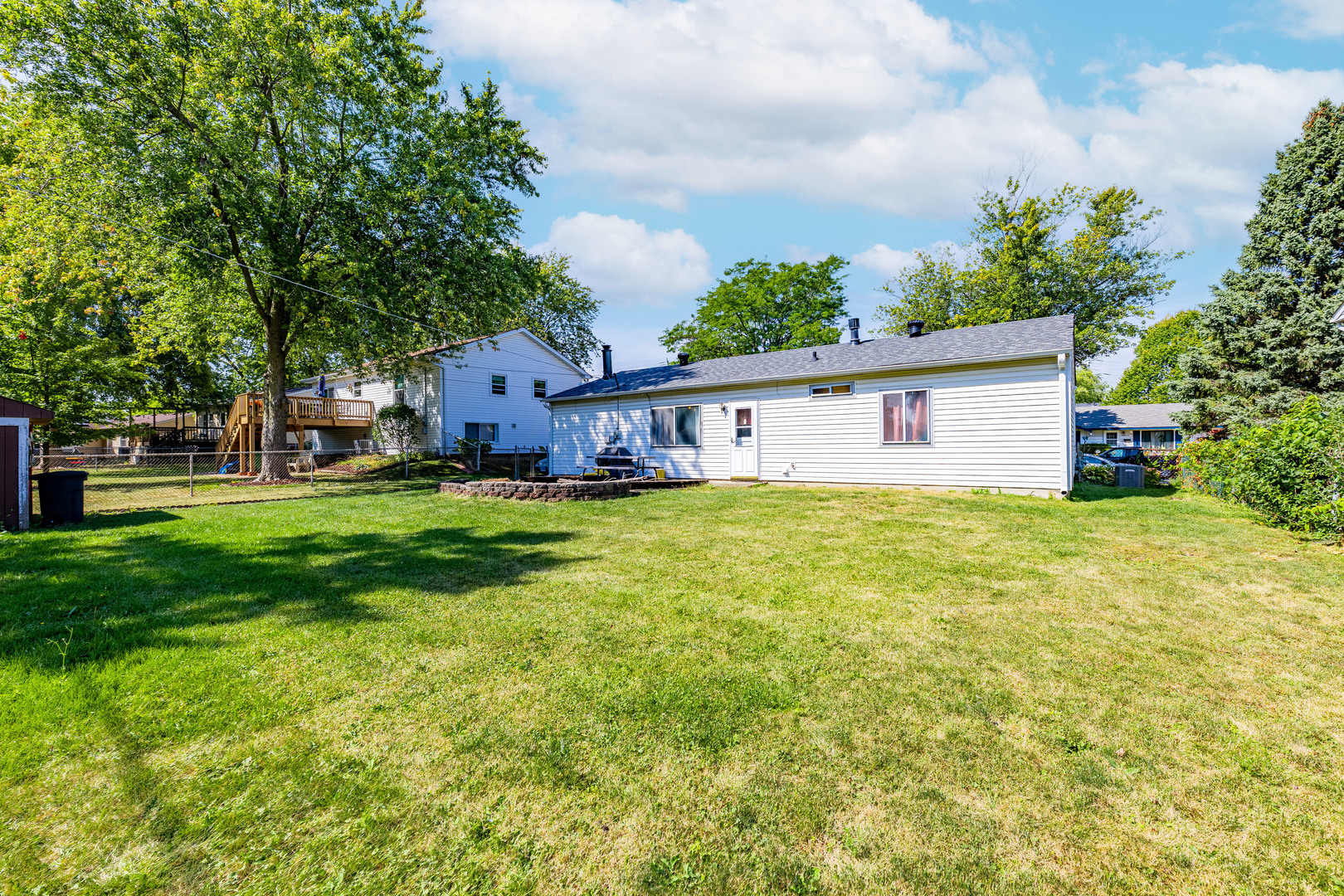 323 Hale Avenue Romeoville, IL 60446 - Photo 22 of 22 Gallery Image 22