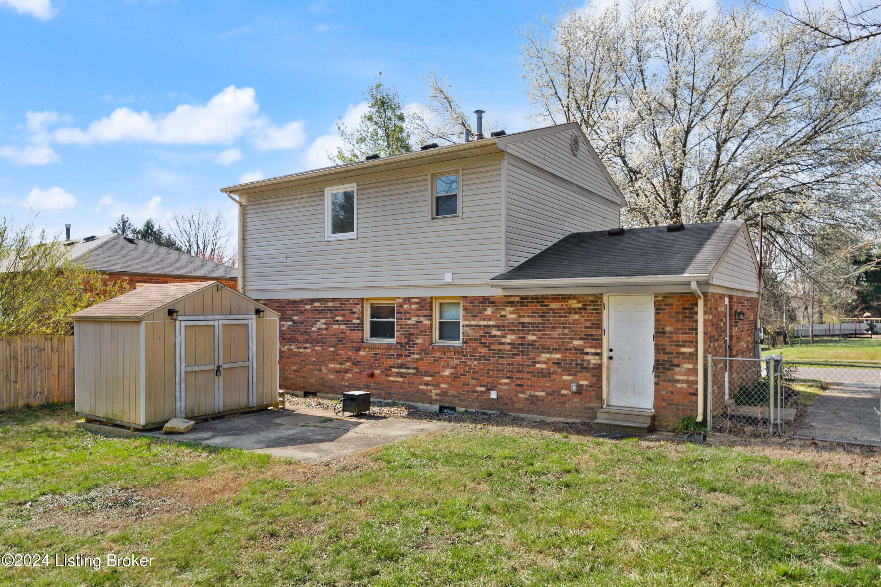 807 Echo Bridge Road Louisville, KY 40243 - Photo 39 of 41 Echo (6)