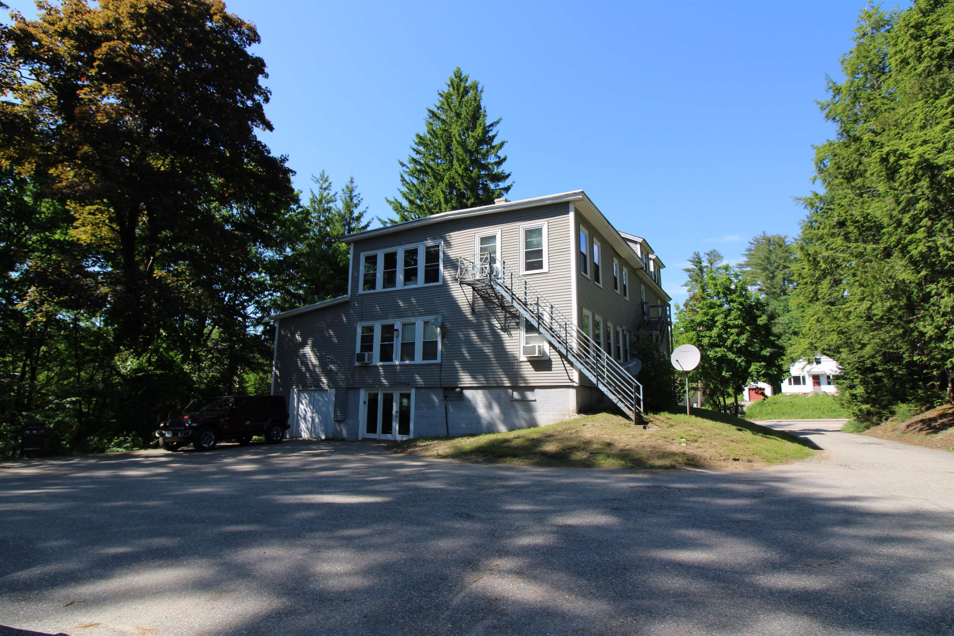 189 South Main Street Rochester, NH 03867 - Photo 10 of 29