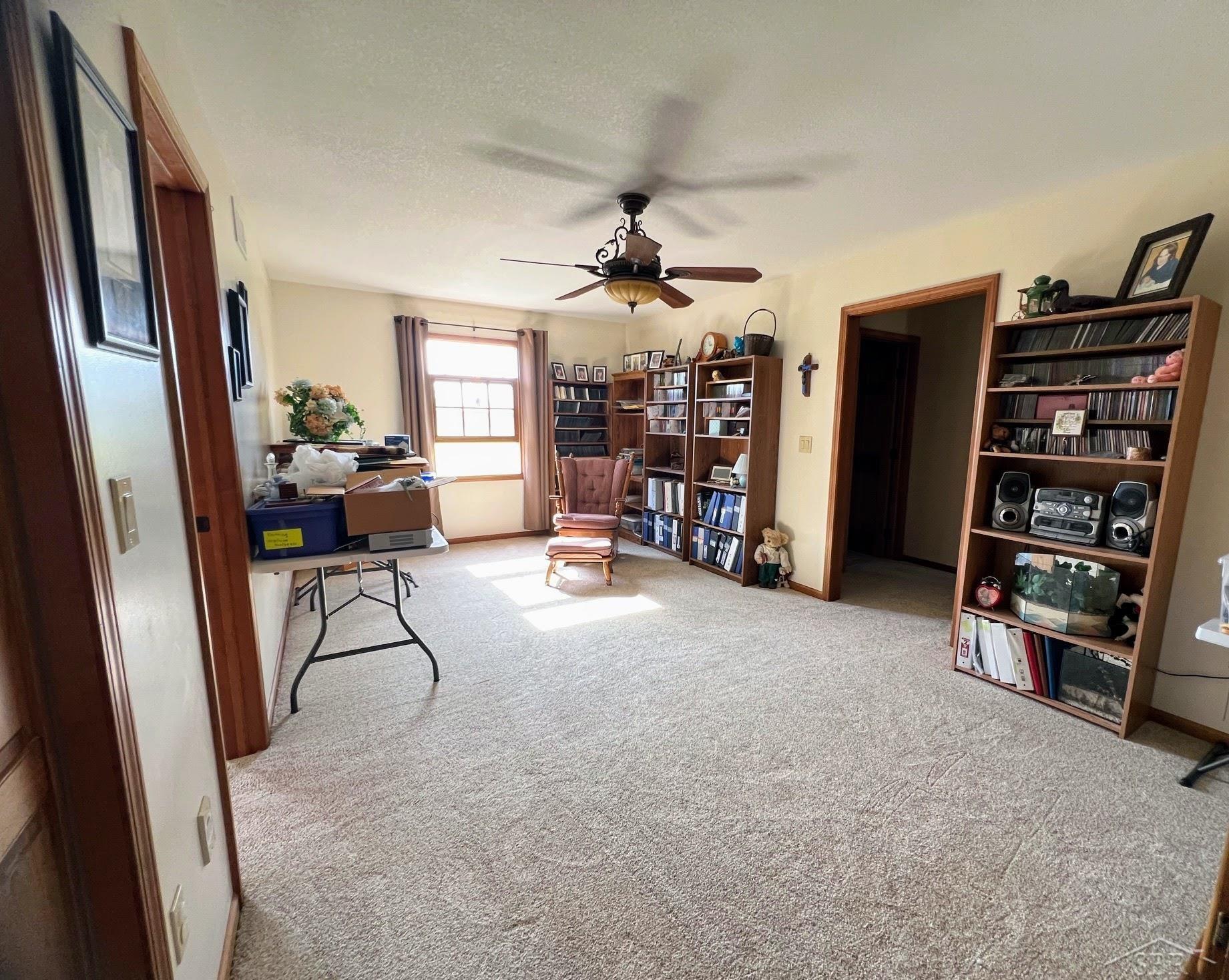 3841 Hackett Road Saginaw, MI 48603 - Photo 31 of 44 Great for a hobby room, or a study room for the kids.