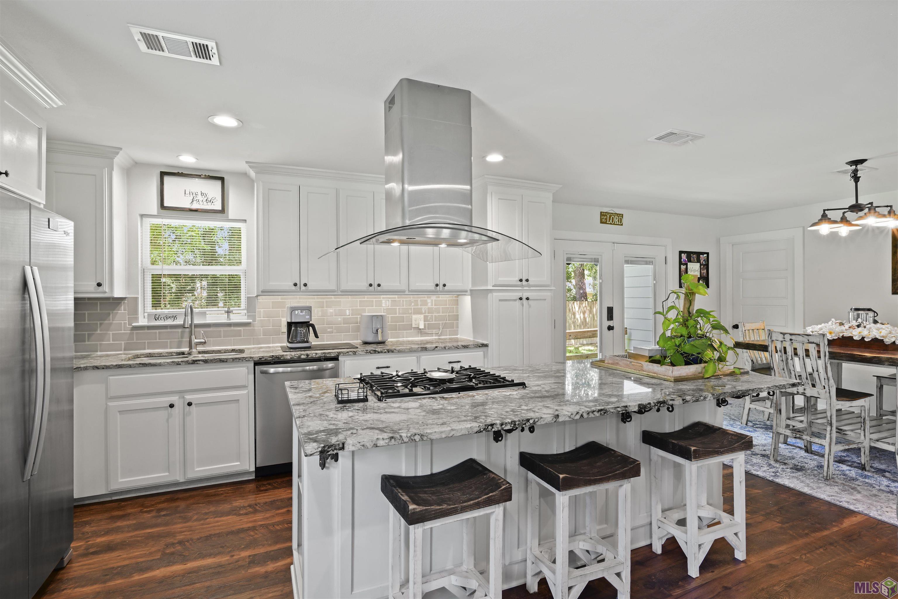 13519 Martin Mayers Road Gonzales, LA 70737 - Photo 5 of 10