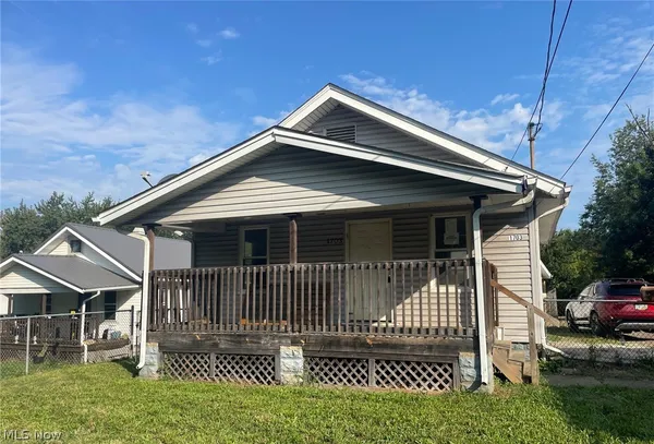 $69,900 | 1703 30th Street Northwest, Canton, OH 44709