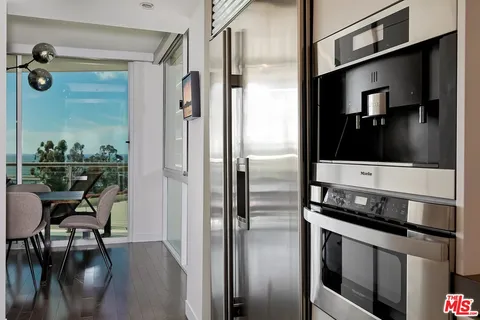 $1,895,000 | 201 Ocean Avenue, Unit 504B, Santa Monica, CA 90402