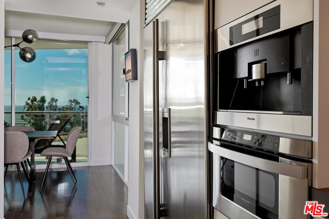 201 Ocean Avenue, Unit 504B Santa Monica, CA 90402 - Photo 18 of 56