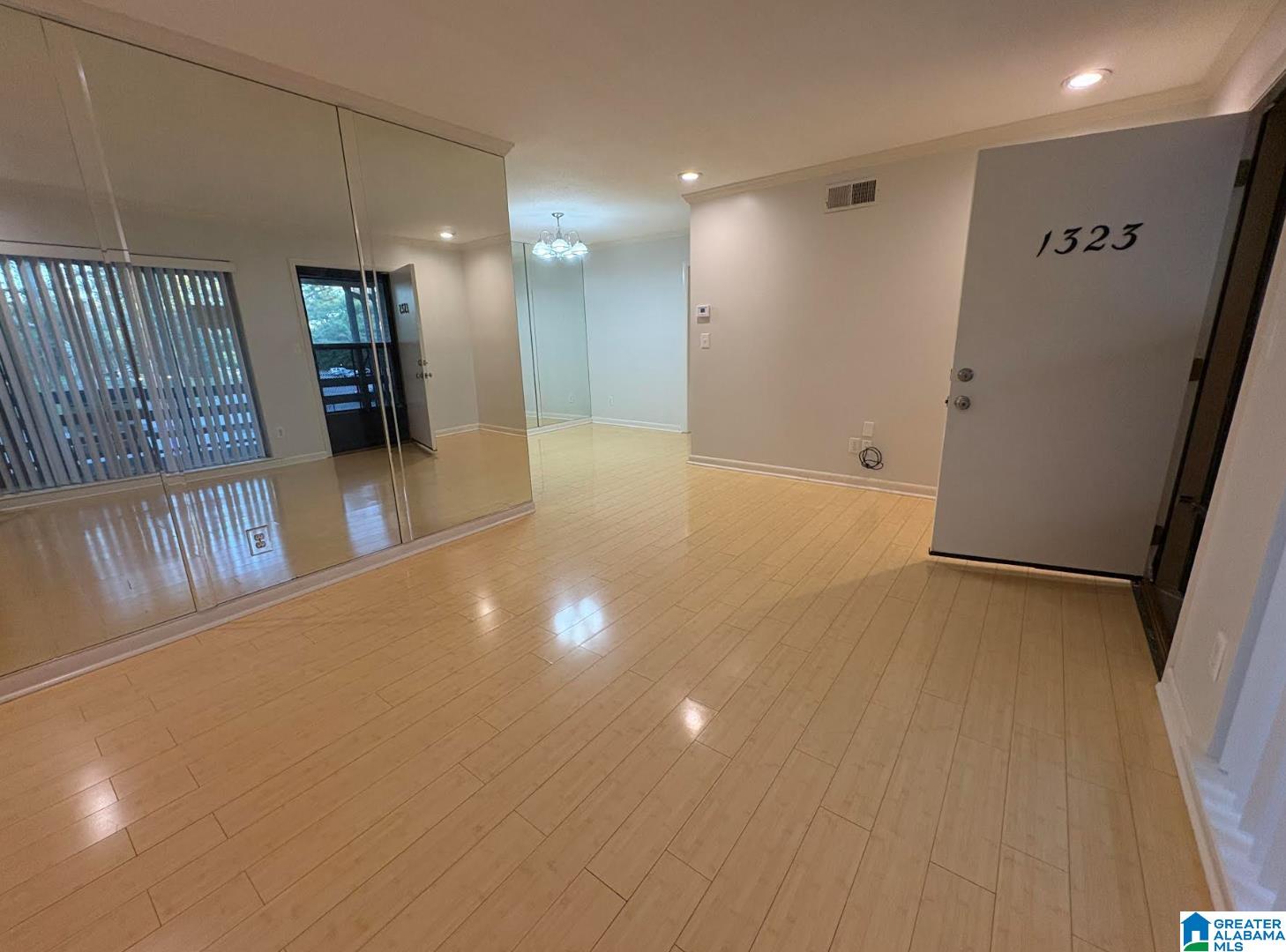 3101 Lorna Road, Unit 1323 Birmingham, AL 35216 - Photo 3 of 15