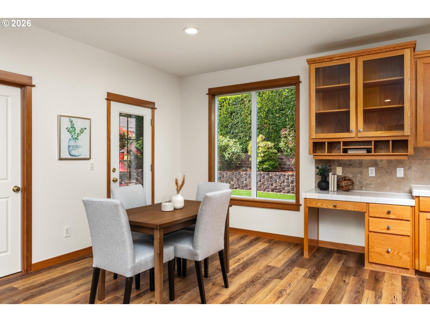 8539 Southwest 166th Terrace Beaverton, OR 97007 - Photo 20 of 48 Kitchen/Nook