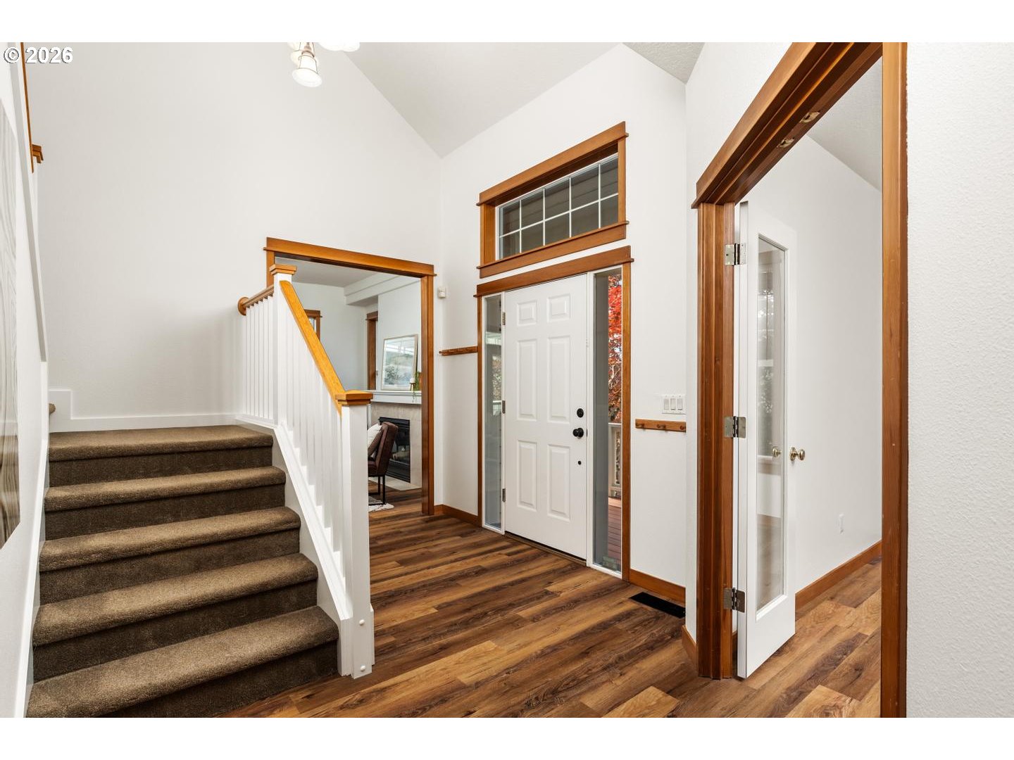 8539 Southwest 166th Terrace Beaverton, OR 97007 - Photo 27 of 48 Entrance/Foyer