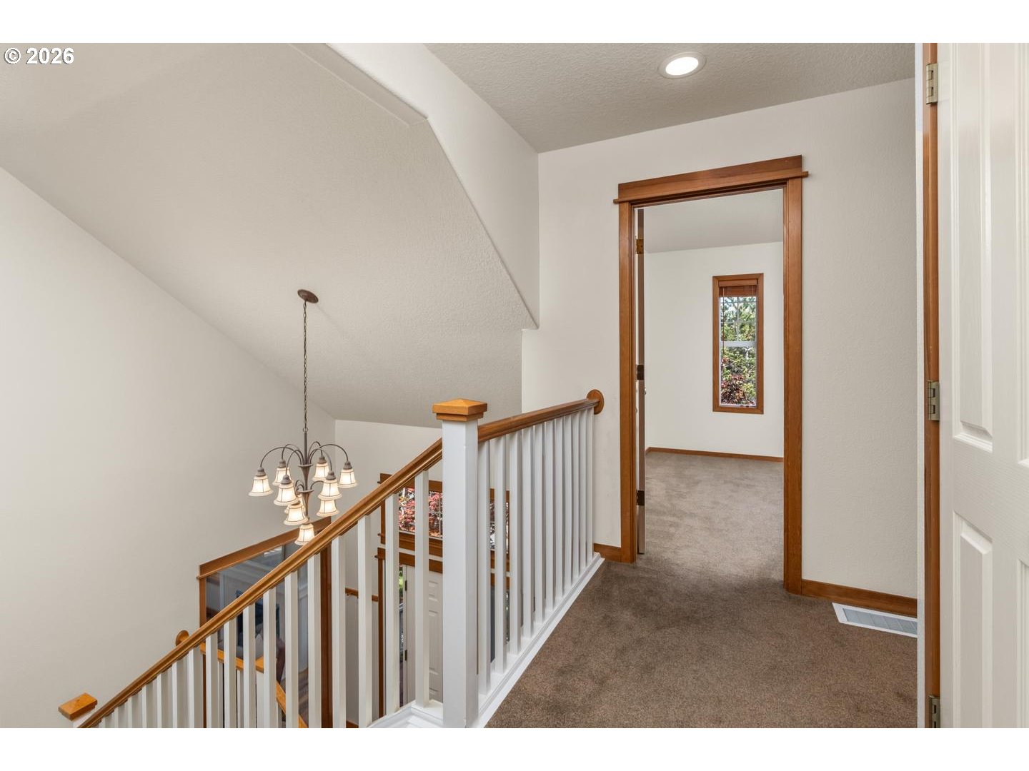 8539 Southwest 166th Terrace Beaverton, OR 97007 - Photo 28 of 48 Hallway