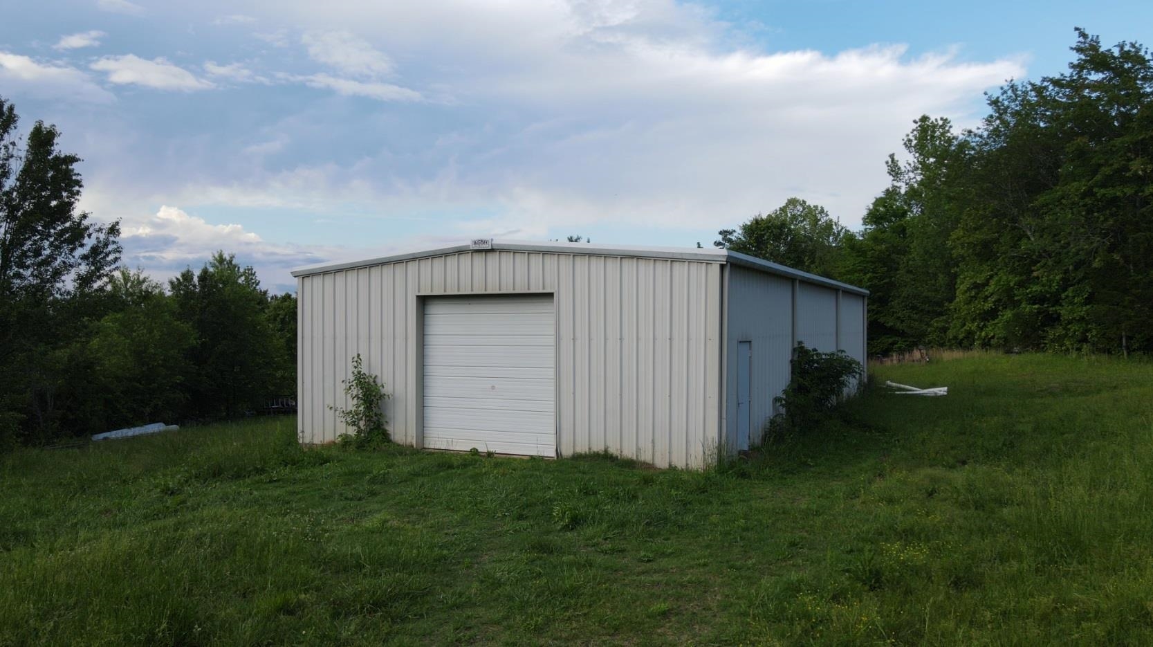 0 Hines Gin Road Selmer, TN 38375 - Photo 2 of 32 a view of a backyard