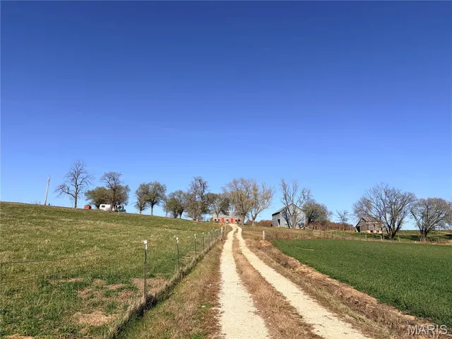 $1,295,000 | 4853 Kiel-Lyon Road, New Haven, MO 63068