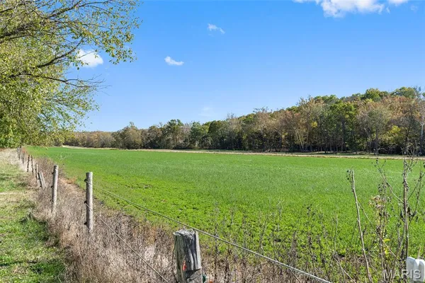 $800,000 | 4853 Kiel-Lyon Road, New Haven, MO 63068