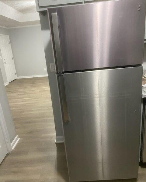 1136 Summer Brook Road Atlanta, GA 30349 - Photo 4 of 10