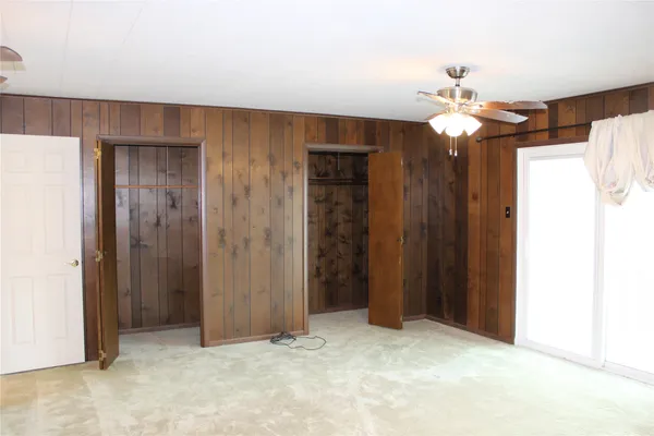 $1,300 | 1010 West Live Oak Street, Unit B, Lockhart, TX 78644