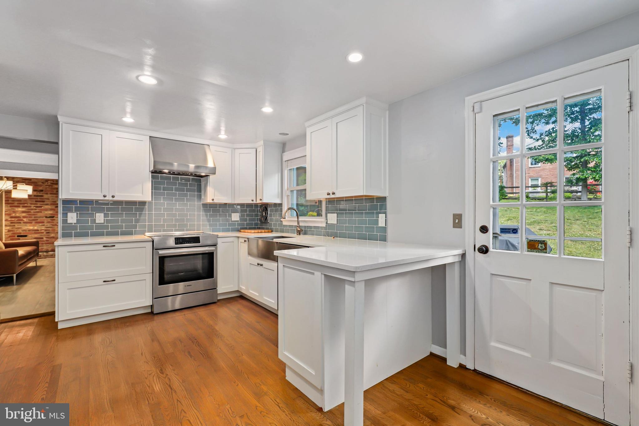 8205 Geneva Mason Road Potomac, MD 20854 - Photo 11 of 37 Gallery Image 11