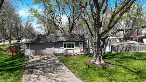 $299,000 | 1604 Ridgeway Drive, Greenwood, MO 64034