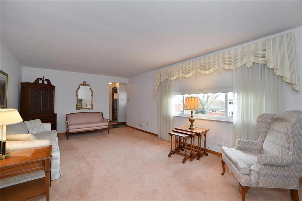 450 Orchard Spring Road Pittsburgh, PA 15220 - Photo 4 of 17 Gallery Image 4